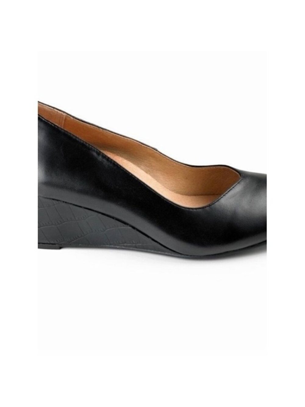 Vionic Black Leather Wedge Pump Antonia size 5